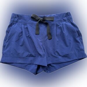 Lululemon Spring Break Away Short II